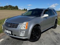 Silver Begagnad 2005 Cadillac SRX SUV | 60 000 kr