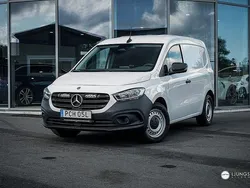 Vit Begagnad 2022 Mercedes Citan 110 Minibuss | 219 900 kr