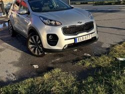 Grå Begagnad 2016 Kia Sportage Advance SUV | 179 900 kr (Marknadspris)