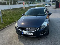 Blå Begagnad 2012 Volvo V60 Momentum Kombi | 46 000 kr (Superpris)