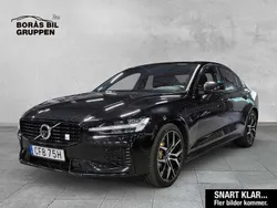 Svart Begagnad 2022 Volvo S60 Sedan | 449 000 kr (Marknadspris)