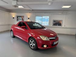 Röd Begagnad 2006 Opel Tigra Cab | 19 900 kr (Dyr)
