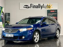 Mörkblå (blå) Begagnad 2010 Honda Accord Executive Kombi | 69 900 kr (Marknadspris)