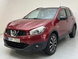 Röd Begagnad 2014 Nissan Qashqai 360º SUV | 85 000 kr