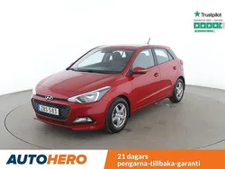 Röd Begagnad 2017 Hyundai i20 Halvkombi | 173 000 kr (Lite dyr)