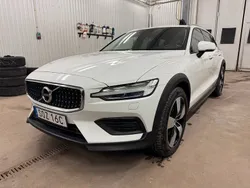 Vit Begagnad 2019 Volvo V60 CC Kombi | 259 500 kr (Dyr)