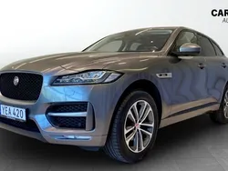 Grå (grey) Begagnad 2016 Jaguar F-Pace R-Sport SUV | 234 900 kr (Bra pris)