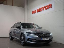 Grå Begagnad 2021 Skoda Superb SportLine Kombi | 309 900 kr (Marknadspris)