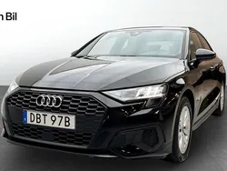 Brilliantsvart Begagnad 2022 Audi A3 Proline Sedan | 219 000 kr (Marknadspris)