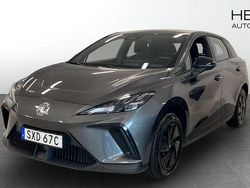 Grå (grey) Begagnad 2023 MG MG4 EV Halvkombi | 259 900 kr (Marknadspris)