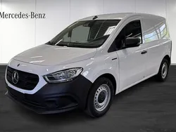 Vit Ny 2025 Mercedes eCitan Van | 468 750 kr (Superpris)