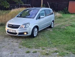 Grå Begagnad 2007 Opel Zafira Minibuss | 39 500 kr