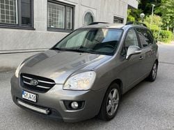 Grå Begagnad 2010 Kia Carens Minibuss | 29 900 kr (Bra pris)