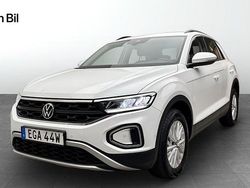 Vit Begagnad 2022 VW T-Roc Life SUV | 214 900 kr (Marknadspris)