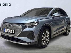 Blå Begagnad 2022 Audi Q4 e-tron SUV | 379 000 kr (Marknadspris)