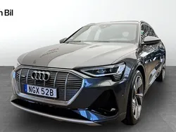 Daytonagrå pärleffekt Begagnad 2022 Audi e-tron S-Line SUV | 469 000 kr (Marknadspris)