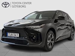 Svart Begagnad 2023 Toyota bZ4X Style SUV | 394 900 kr
