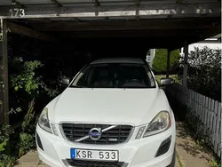Vit Begagnad 2013 Volvo XC60 R-Design SUV | 119 900 kr (Marknadspris)