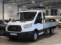 Svart Begagnad 2017 Ford Transit Van | 249 900 kr