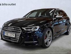 Svart Begagnad 2017 Audi S3 Halvkombi | 274 900 kr