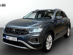 Grå Begagnad 2024 VW T-Roc Life SUV | 319 900 kr (Lite dyr)
