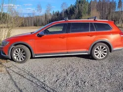 Orange Begagnad 2016 VW Passat Alltrack Kombi | 160 000 kr (Marknadspris)