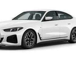 Ny 2025 BMW i4 Comfort Edition Sedan | 661 800 kr (Bra pris)