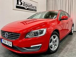 Röd Begagnad 2015 Volvo V60 Momentum Kombi | 169 900 kr (Marknadspris)