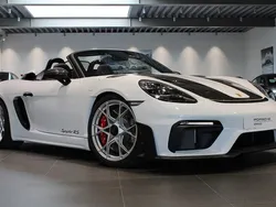Flerfärgad Begagnad 2024 Porsche 718 Spyder Cab | 1 875 000 kr