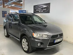 Mörkgrå (grå) Begagnad 2013 Mitsubishi Outlander SUV | 79 900 kr (Marknadspris)