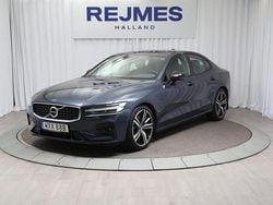 Mörkblå Begagnad 2019 Volvo S60 R-Design Sedan | 319 500 kr (Marknadspris)