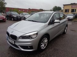 Silver Begagnad 2016 BMW 218 Active Tourer Advantage Minibuss | 114 900 kr (Marknadspris)