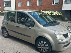 Grå Begagnad 2007 Renault Modus Minibuss | 25 000 kr