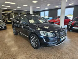Mörkblå Begagnad 2017 Volvo XC60 Standard SUV | 179 900 kr (Marknadspris)