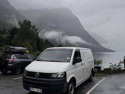 Vit Begagnad 2013 VW T5 Van | 70 000 kr (Superpris)