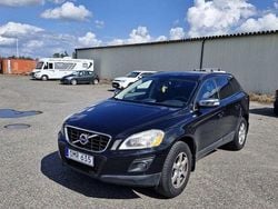 Svart Begagnad 2010 Volvo XC60 Kinetic SUV | 50 000 kr (Bra pris)