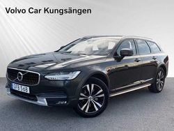 Grå Begagnad 2019 Volvo V90 CC SE Kombi | 317 900 kr (Marknadspris)