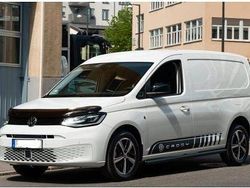 Vit (candyvit) Ny 2025 VW Caddy Maxi Minibuss | 481 500 kr (Lite dyr)