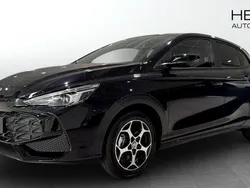 Svart Ny 2024 MG MG3 Luxury Halvkombi | 277 490 kr (Marknadspris)