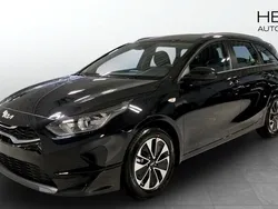Svart (black) Ny 2025 Kia Ceed Sportswagon 2 Kombi | 254 600 kr (Marknadspris)
