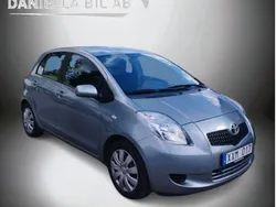 Grå Begagnad 2006 Toyota Yaris Halvkombi | 63 999 kr (Bra pris)
