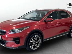 Röd (red) Begagnad 2021 Kia XCeed Advance SUV | 239 900 kr (Marknadspris)