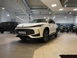 Vit Begagnad 2024 MG HS Luxury SUV | 414 900 kr (Marknadspris)