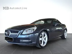 Mörkgrå Begagnad 2011 Mercedes SLK200 Cab | 229 900 kr (Marknadspris)