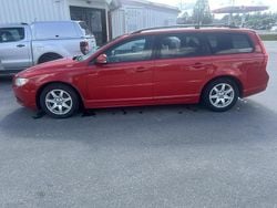 Röd Begagnad 2012 Volvo V70 Drive Kinetic Kombi | 45 000 kr (Bra pris)