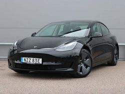 Svart Begagnad 2022 Tesla Model 3 RWD Sedan | 307 800 kr (Superpris)