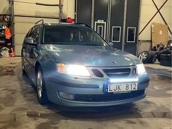 Blå Begagnad 2007 Saab 9-3 Vector Kombi | 15 000 kr (Marknadspris)