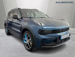 Blå Begagnad 2023 Lynk & Co 01 SUV | 319 500 kr (Marknadspris)