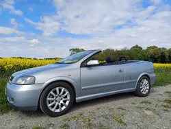 Grå Begagnad 2001 Opel Astra Cabriolet Cab | 35 000 kr