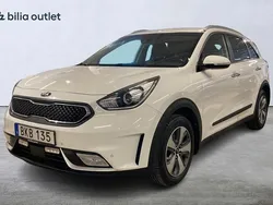 Vit Begagnad 2018 Kia Niro Advance SUV | 144 900 kr (Bra pris)